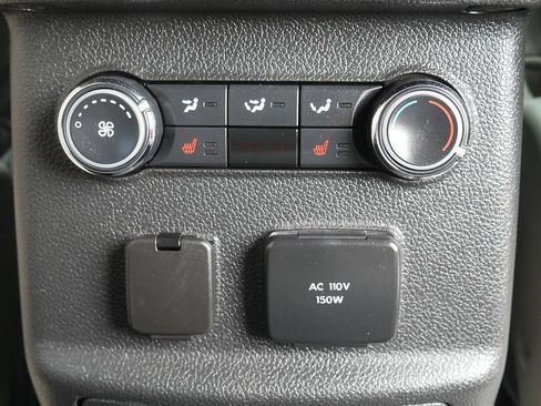 Used 2014 Ford Explorer Limited w/ Equipment Group 301A AWD/4WD image 61