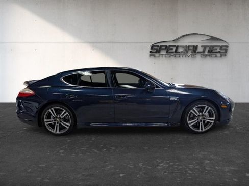 Used 2012 Porsche Panamera S RWD image 11