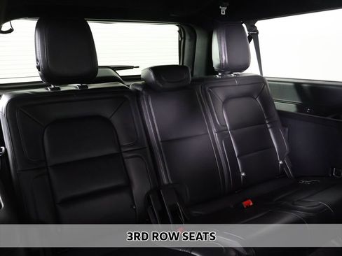 Used 2021 Lincoln Navigator L Reserve w/ Luxury Package AWD/4WD image 12