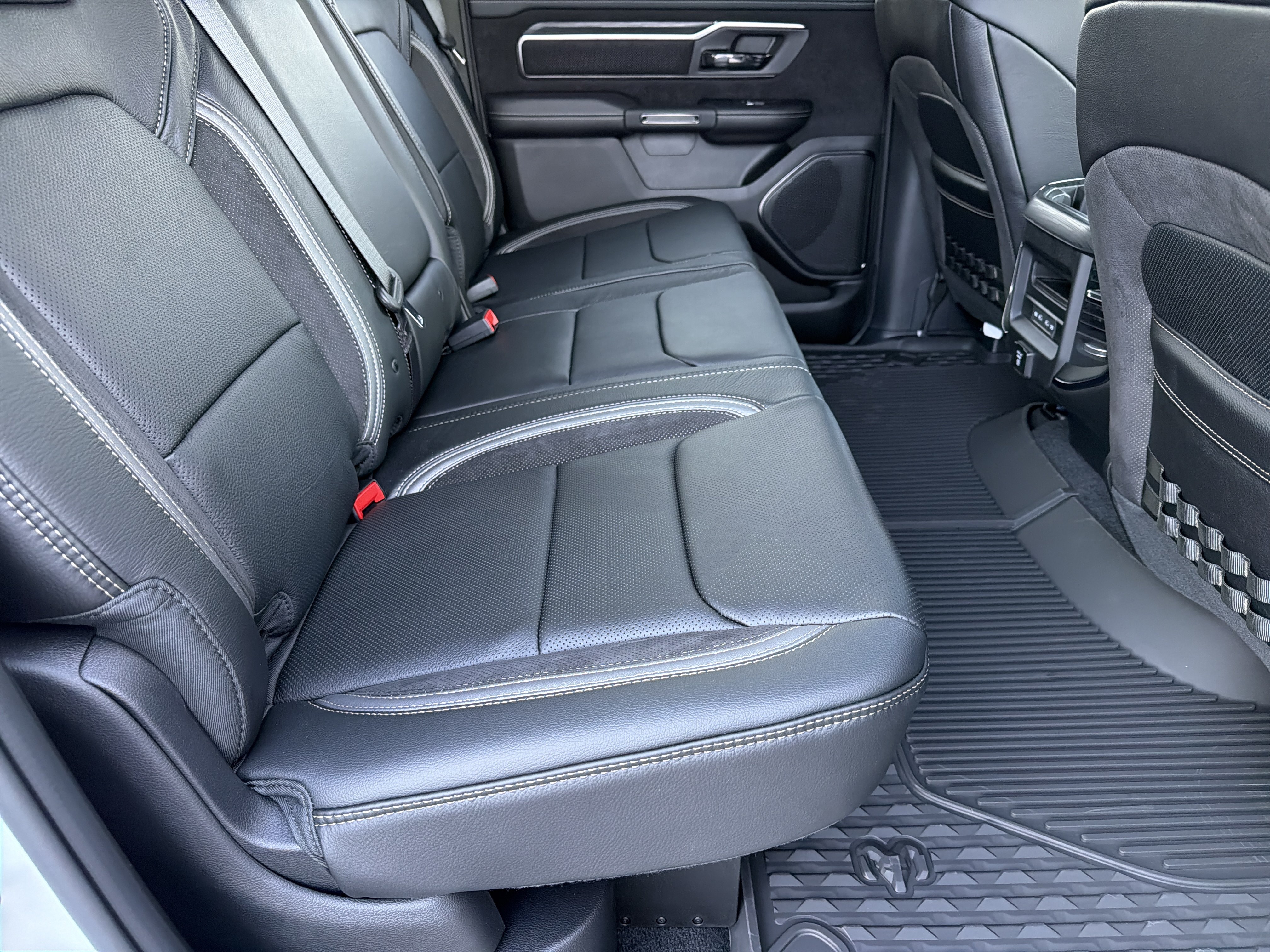 New 2026 RAM 1500 RHO AWD/4WD image 14