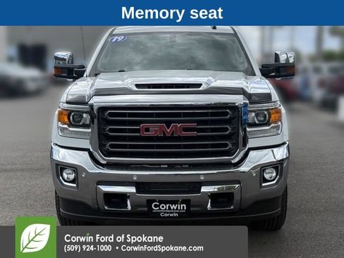 Used 2019 GMC Sierra 3500 SLT w/ Duramax Plus Package AWD/4WD image 7