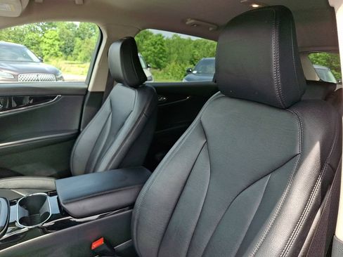 Certified 2023 Lincoln Nautilus AWD image 14