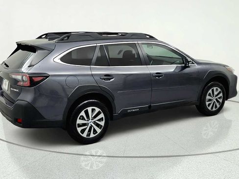 Certified 2025 Subaru Outback Premium AWD/4WD image 9