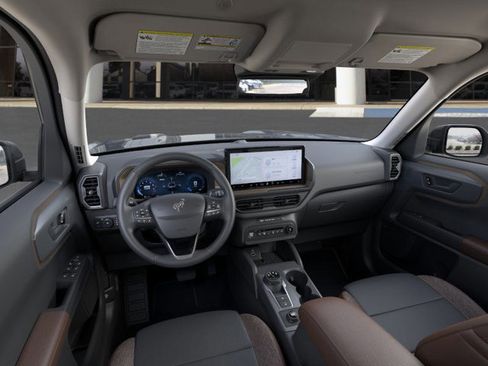 New 2025 Ford Bronco Sport Outer Banks image 9