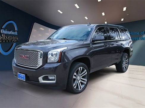 Used 2017 GMC Yukon Denali w/ Open Road Package image 8