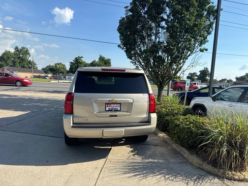 Used 2017 Chevrolet Tahoe LT RWD image 6