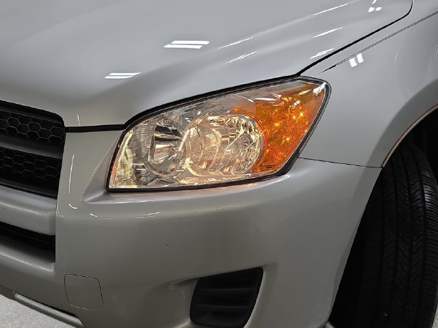 Used 2012 Toyota RAV4 4WD w/ Value Pkg image 28