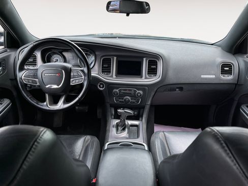 Used 2021 Dodge Charger SXT w/ Leather Interior Group image 10