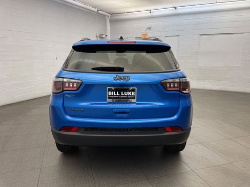 New 2026 Jeep Compass Latitude image 4