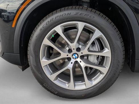 Used 2026 BMW X5 xDrive50e AWD/4WD image 10
