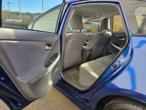 Used 2011 Toyota Prius Two image 10