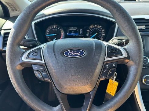 Used 2014 Ford Fusion SE image 41