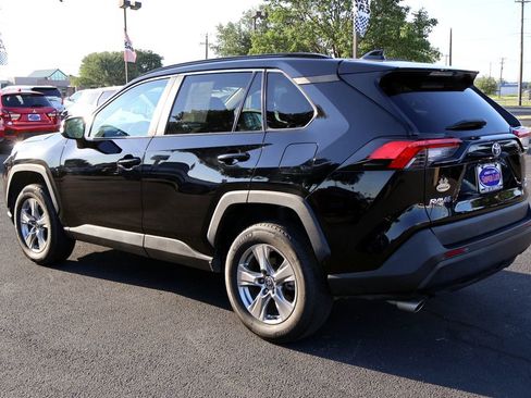 Used 2023 Toyota RAV4 XLE w/ XLE Grade Weather Package AWD/4WD image 15