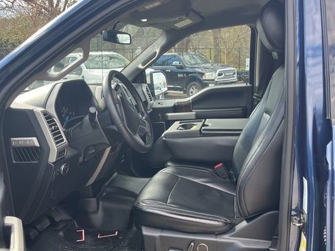 Used 2016 Ford F150 Lariat image 12