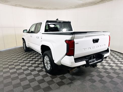 Used 2024 Toyota Tacoma SR5 RWD image 5