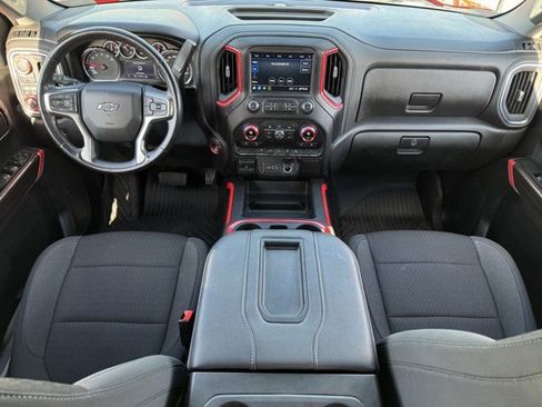 Used 2022 Chevrolet Silverado 1500 RST w/ Z71 Off-Road Package image 11