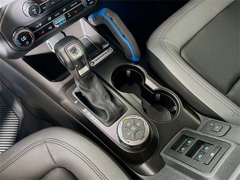 Used 2024 Ford Bronco Black Diamond image 23