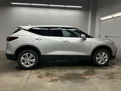 Used 2021 Chevrolet Blazer LT AWD/4WD image 3