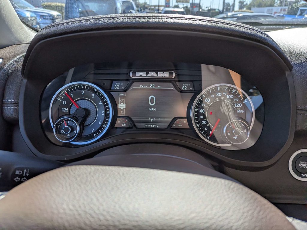 Used 2025 RAM 1500 Laramie AWD/4WD image 25