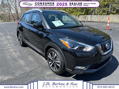 Used 2019 Nissan Kicks SR w/ SR Premium Package image 1