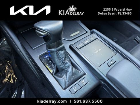 Used 2022 Lexus ES 300h image 26