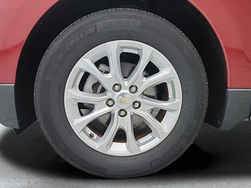 Used 2019 Chevrolet Equinox LT FWD image 32