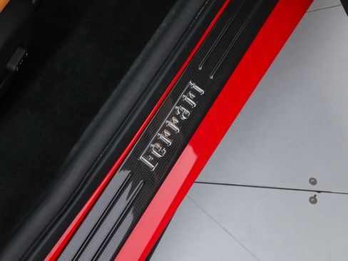 Used 2018 Ferrari 488 GTB image 23