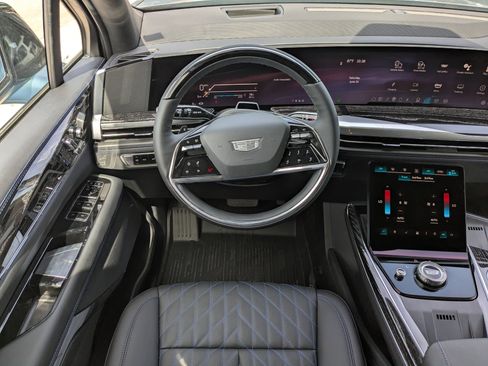 New 2025 Cadillac Escalade IQ Sport 1 w/ Smart Trailering package image 4