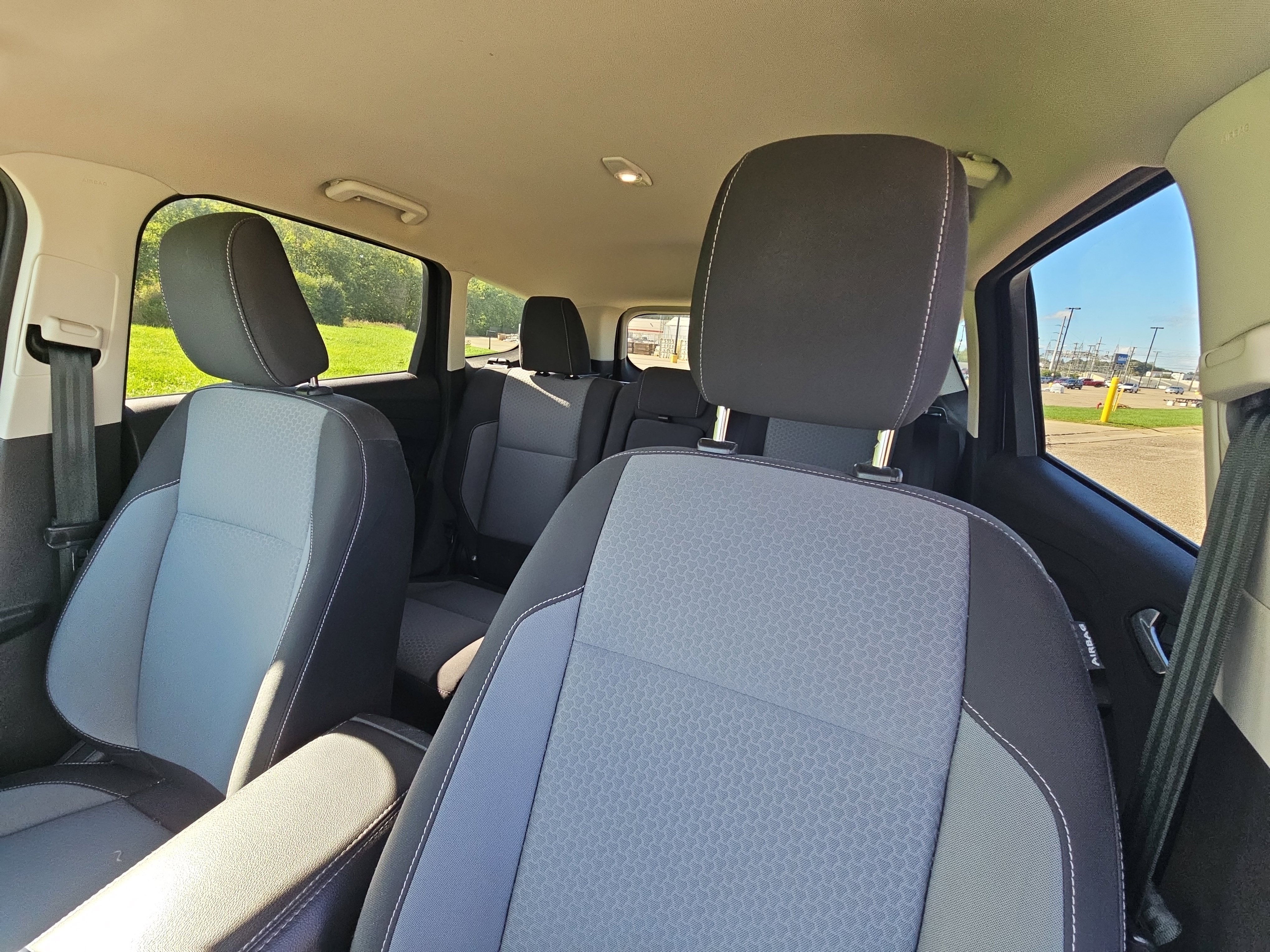 Used 2018 Ford Escape SE FWD image 20