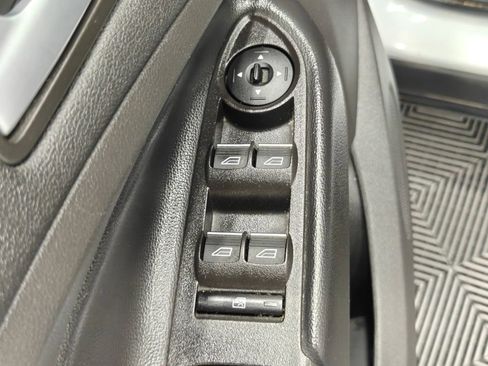 Used 2019 Ford Escape SE AWD/4WD image 37