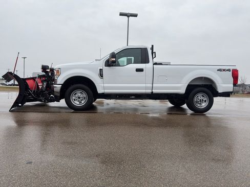 Used 2022 Ford F250 XL w/ Power Equipment Group AWD/4WD image 14