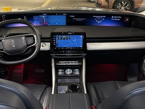 Used 2024 Lincoln Nautilus Reserve w/ Equipment Group 203A image 19