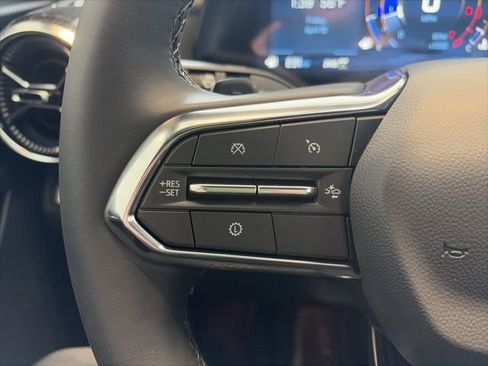 New 2026 Chevrolet Equinox LT image 17