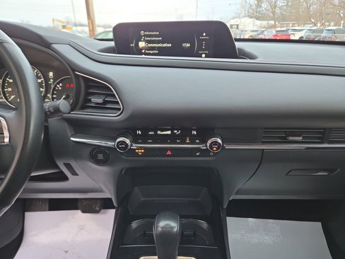 Certified 2025 MAZDA CX-30 AWD 2.5 S w/ Preferred Package image 25