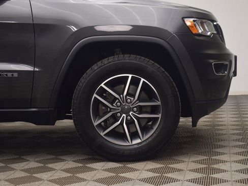 Used 2021 Jeep Grand Cherokee Limited AWD/4WD image 34