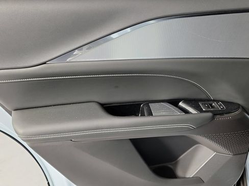 Certified 2024 Cadillac Lyriq Tech RWD image 13