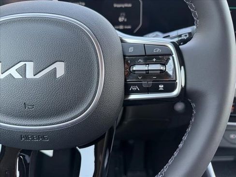New 2026 Kia Carnival SX FWD image 28