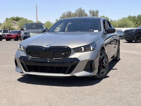 Used 2024 BMW i5 M60 w/ Premium Package AWD/4WD image 3