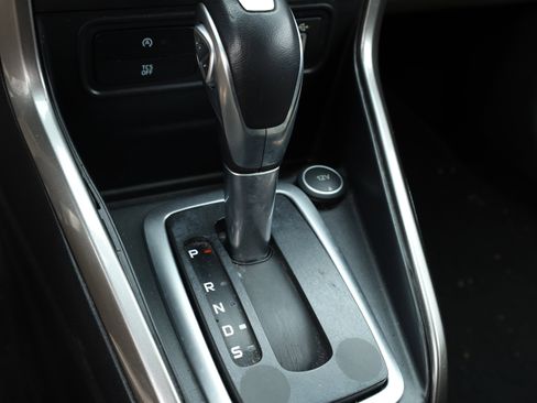 Used 2021 Ford EcoSport SE w/ SE Convenience Package image 8