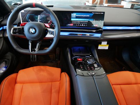 New 2026 BMW M5 w/ Carbon Package image 7