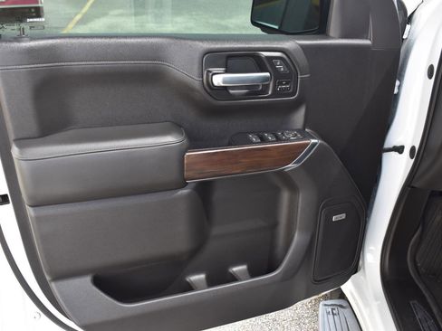 Used 2020 GMC Sierra 1500 SLT AWD/4WD image 37
