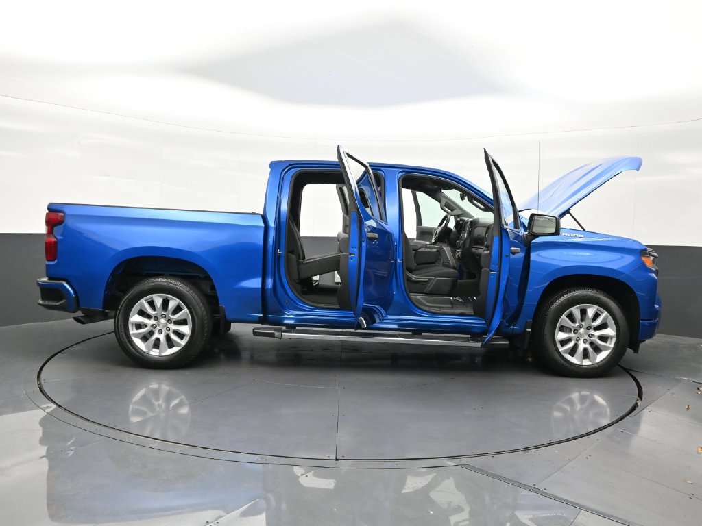 Used 2022 Chevrolet Silverado 1500 Custom RWD image 32