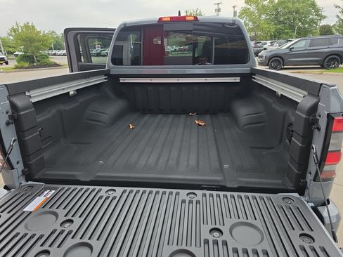 New 2026 Nissan Frontier PRO-4X w/ Pro-4x Convenience Package AWD/4WD image 16