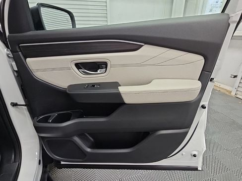New 2026 Honda Pilot Touring image 43