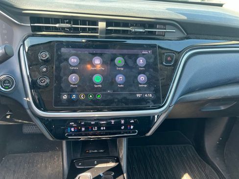 Used 2022 Chevrolet Bolt EUV Premier w/ Launch Edition FWD image 9