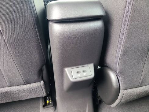 New 2027 Chevrolet Bolt LT w/ Comfort Package image 11