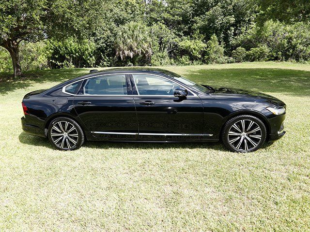 Used 2024 Volvo S90 B6 Plus AWD/4WD image 5