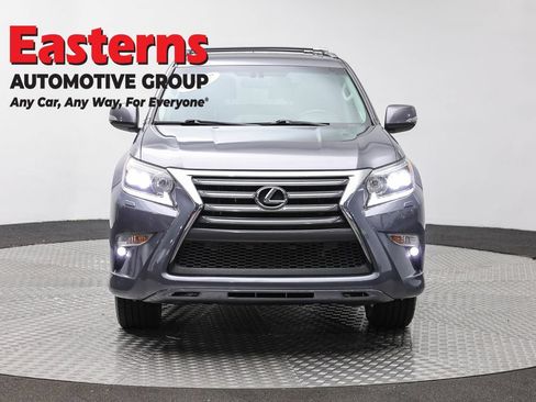 Used 2018 Lexus GX 460 Premium AWD/4WD image 2