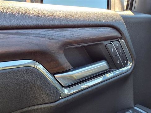 New 2026 GMC Sierra 1500 SLT w/ SLT Premium Plus Package image 14