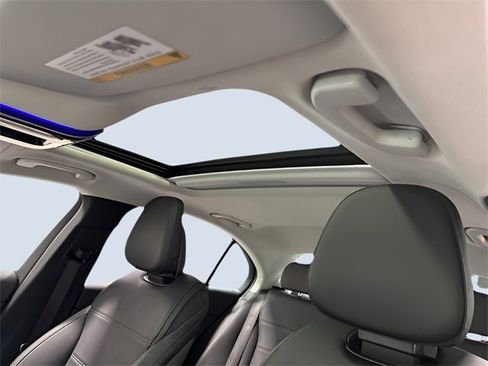 Certified 2022 Mercedes-Benz C 300 4MATIC Sedan image 27